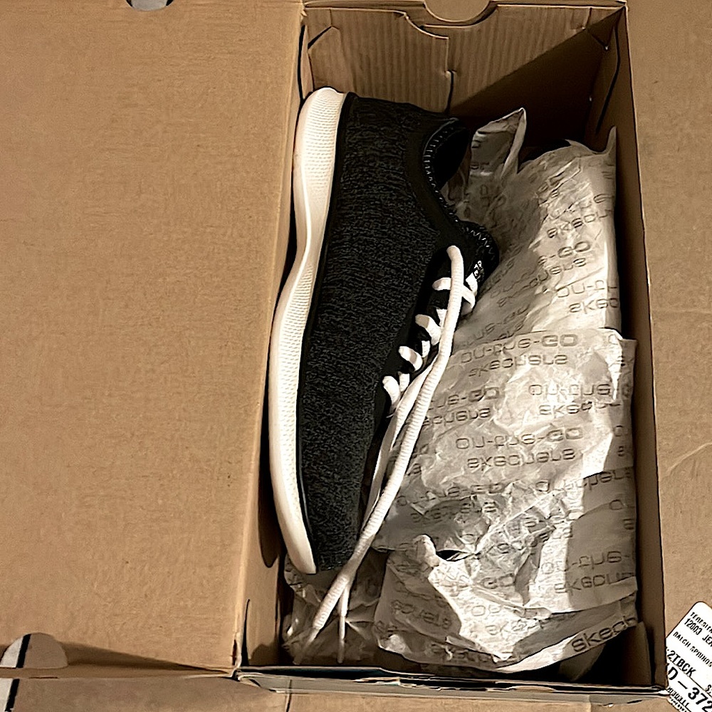 NWT 🛍️ Skechers Go Step Comfort Sneakers - Picture 2 of 4